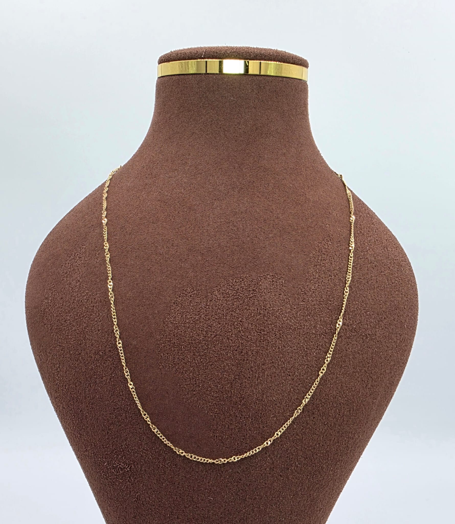 Classic Gold Chain Necklace