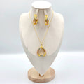 Multitoned Gold, Coral and Blue Jewellery Set