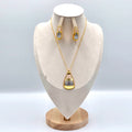Multi-toned Gold Pendant Jewellery Set