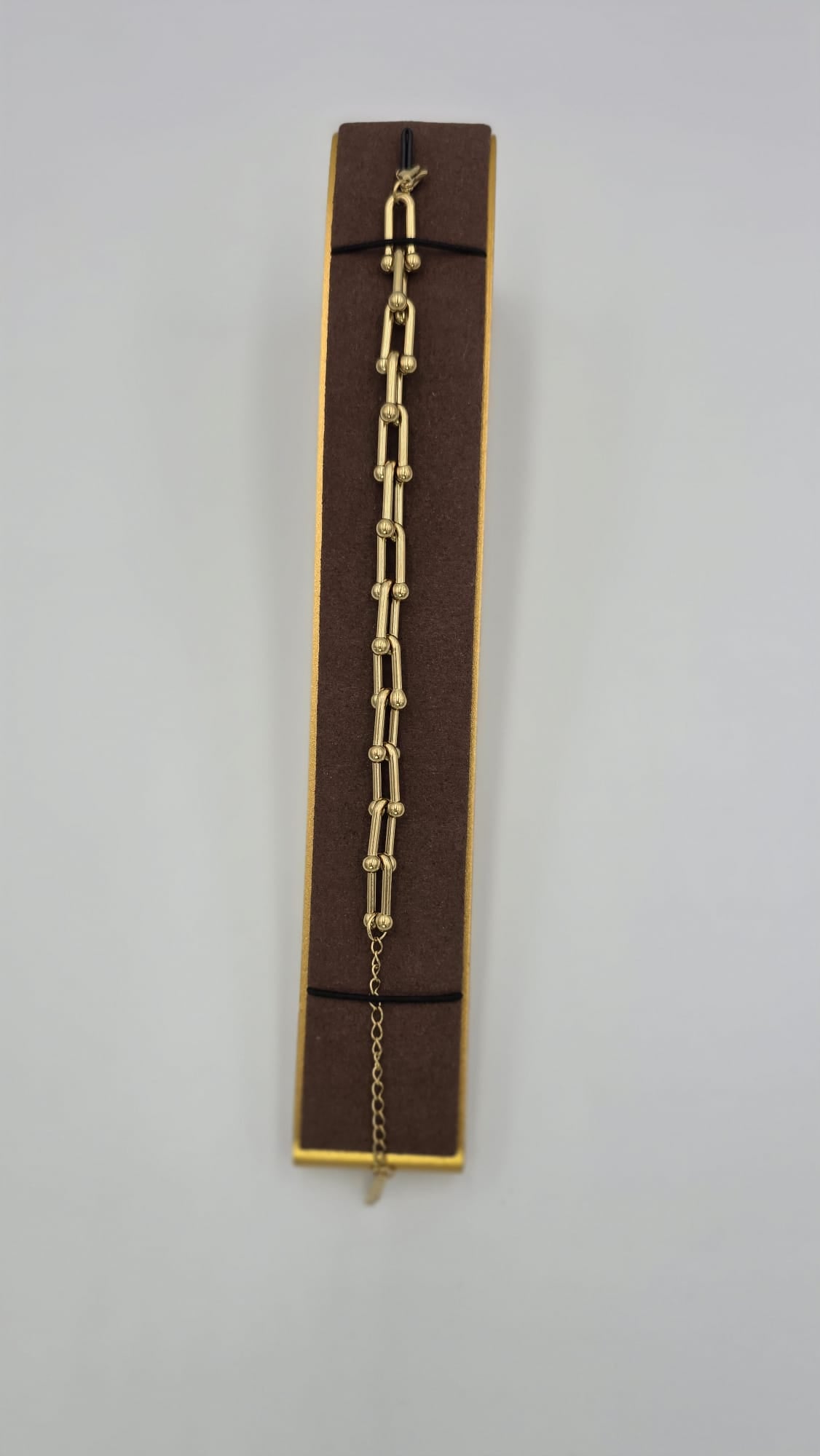 Linked chain tennis bracelet