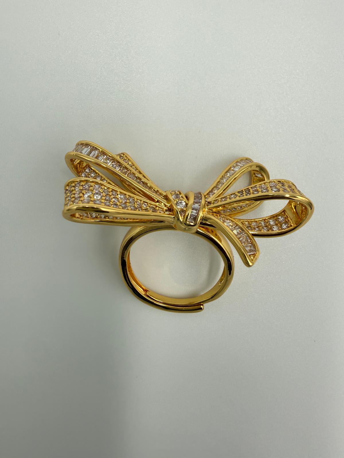 Gold Ribbon Crystal Ring
