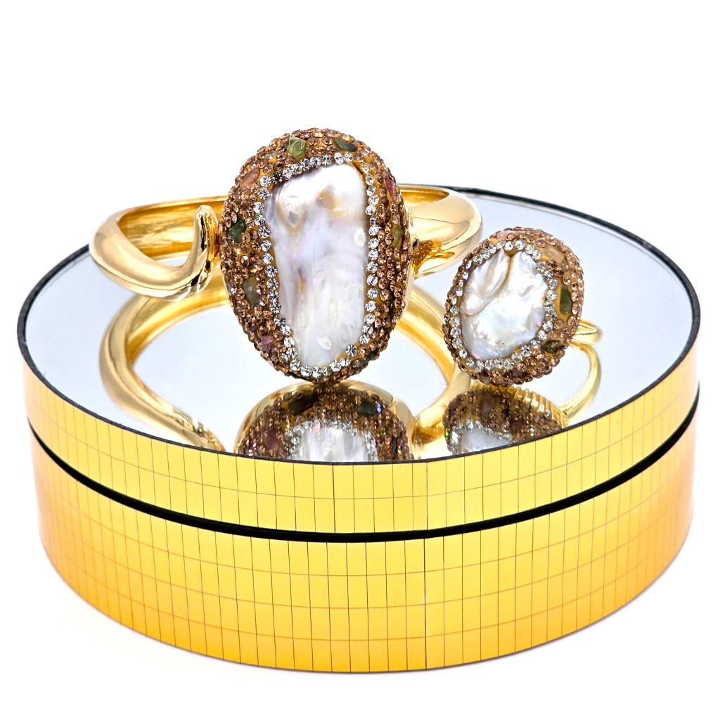 Gold Bangle and Ring set with Baroque Pearls and Crystals